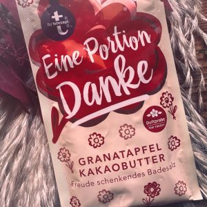 German Pomegranate & Cocoa Butter Bath Salt